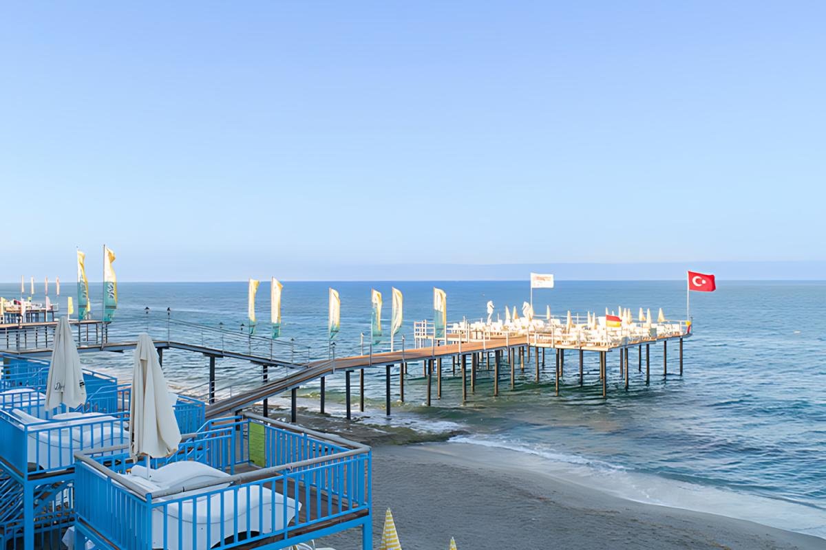 Iskele Ustu Akdeniz VIP A´la Carte